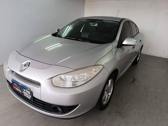 RENAULT FLUENCE 2.0 DYNAMIQUE 16V FLEX 4P AUTOMÁTICO